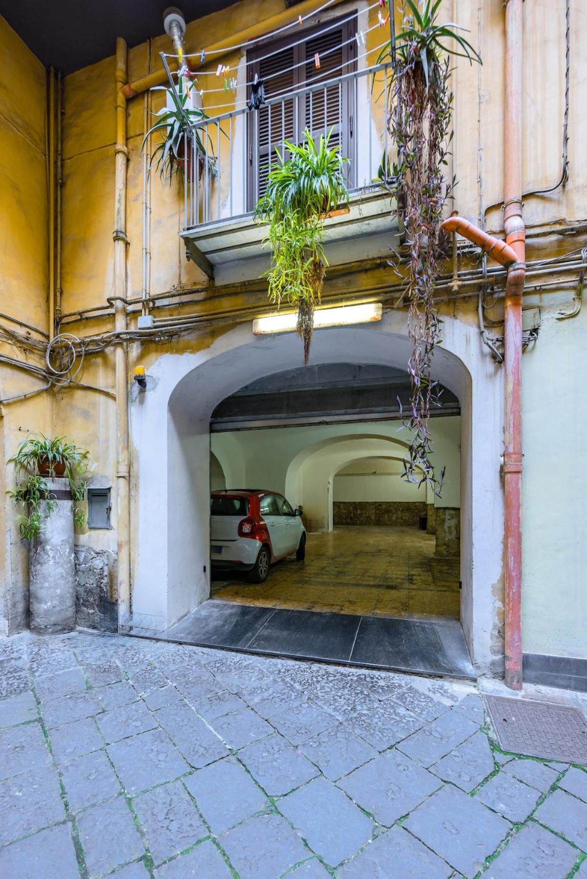 Apartment Highline Duomo Terrace By Napoliapartments Naples